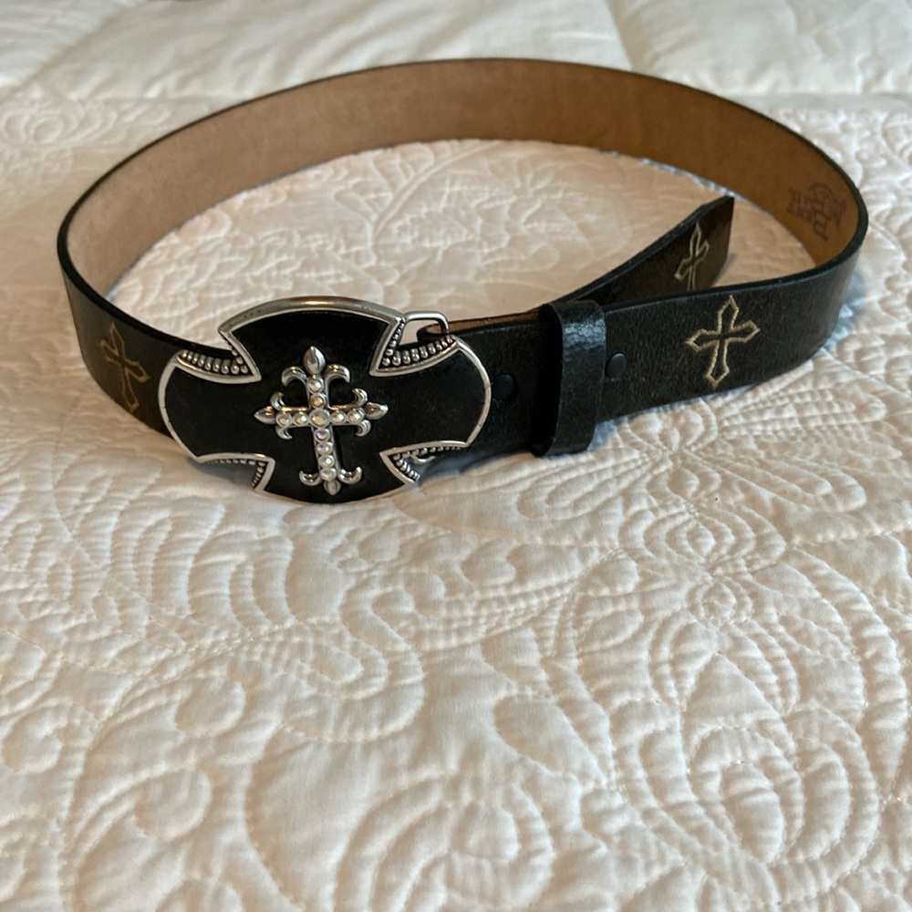 Gorgeous, black, leather western belt by Justin
